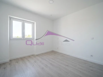 Moradia T2 para Venda em Nossa Sra de Fatima