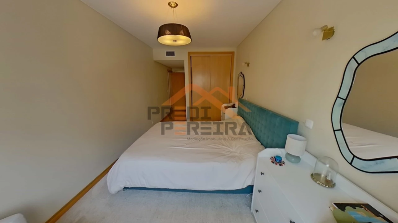 Apartamento T2 para Venda em Ramada e Caneças Foto 21