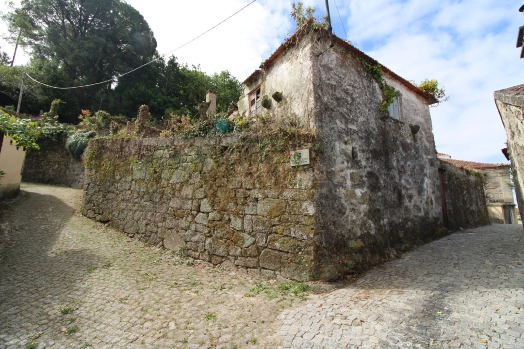 Moradia T3 para Venda em Vila Nova de Cerveira e Lovelhe Foto 9