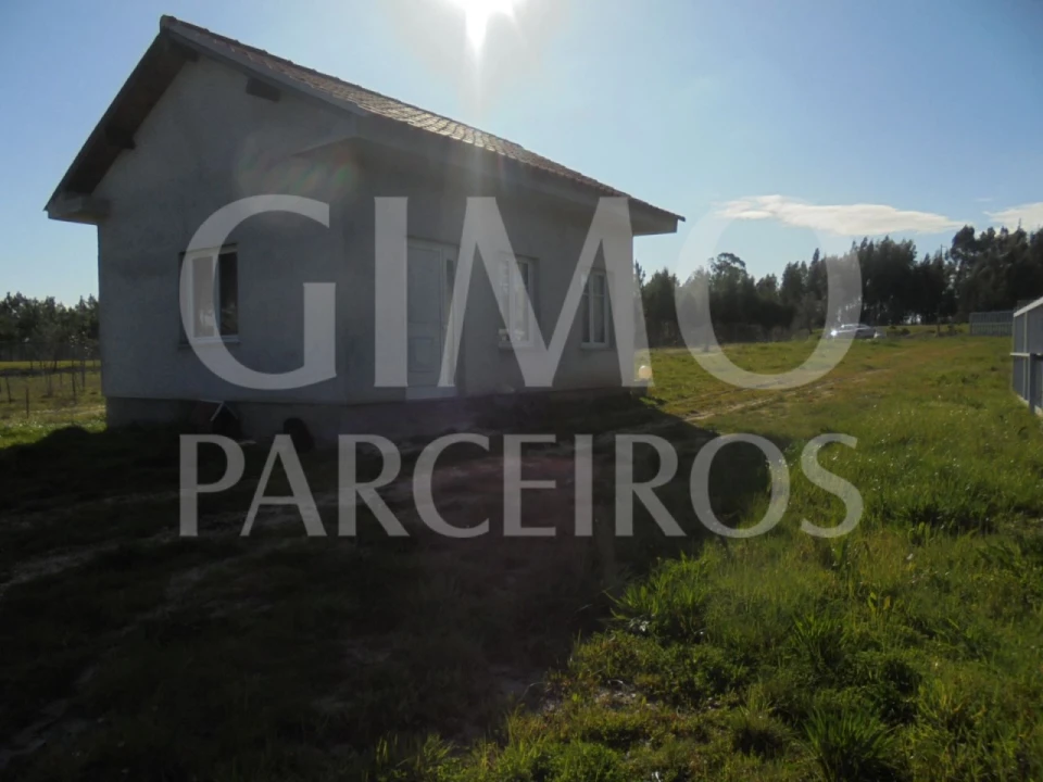 Armazém para Venda em Covões e Camarneira Foto 3