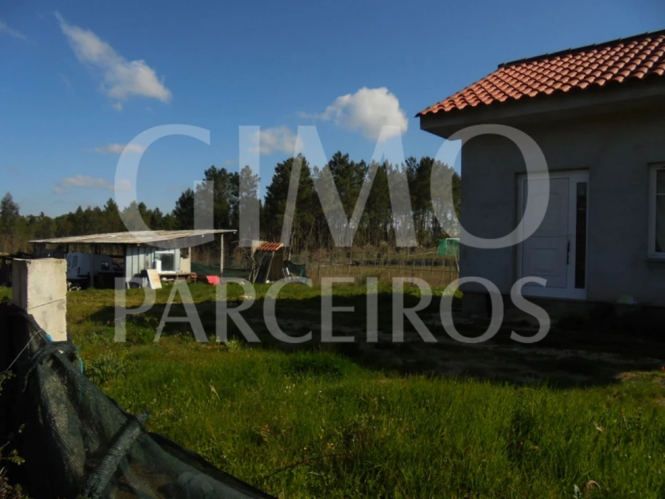 Armazém para Venda em Covões e Camarneira Foto 9