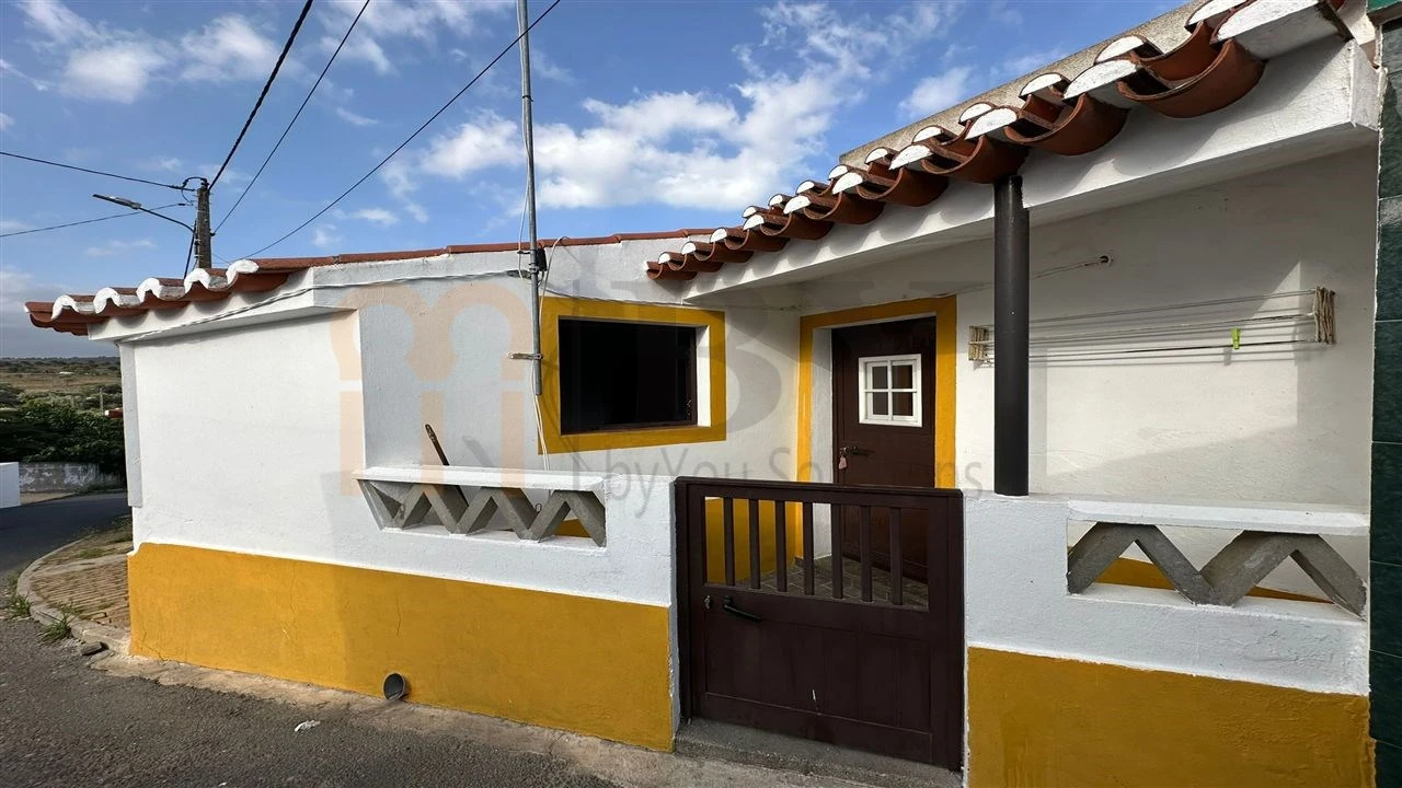 Moradia T1 para Venda em Mertola Foto 1
