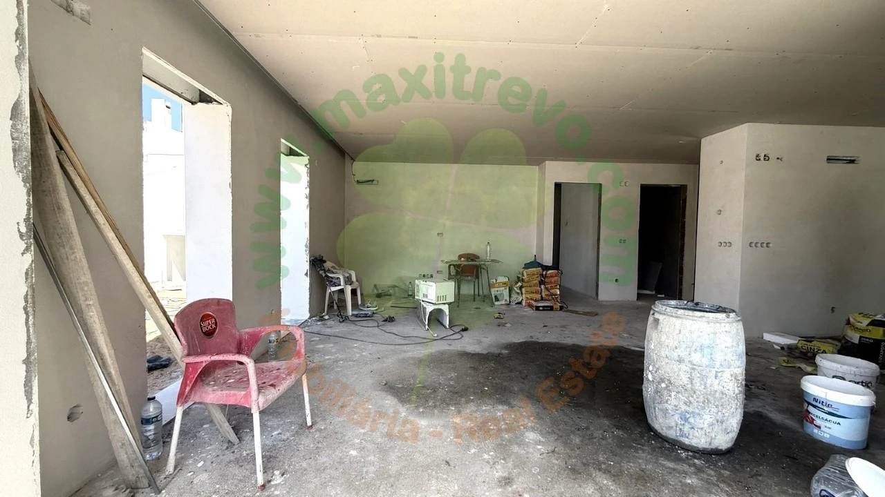 Moradia T4 para Venda em Charneca de Caparica e Sobreda Foto 22