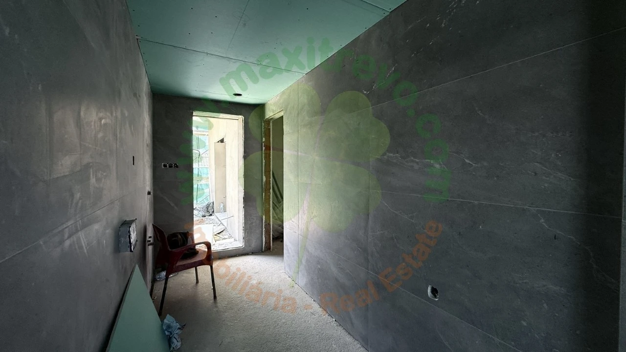 Moradia T4 para Venda em Charneca de Caparica e Sobreda Foto 34