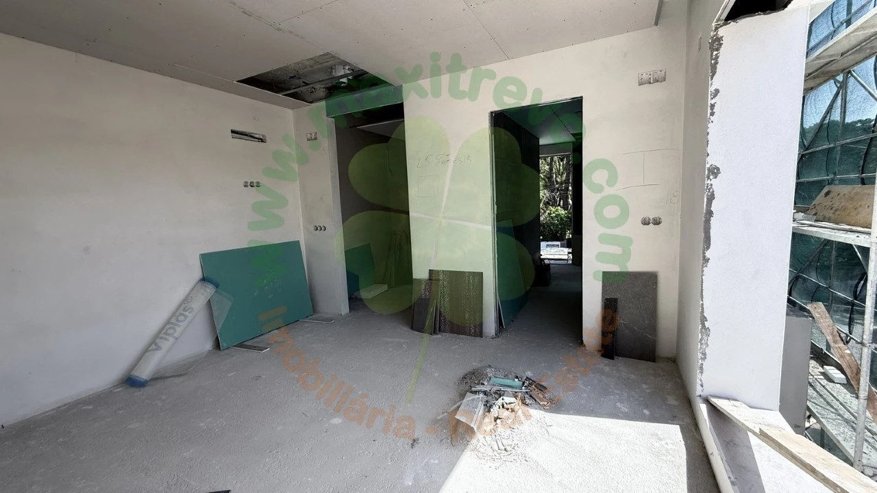 Moradia T4 para Venda em Charneca de Caparica e Sobreda Foto 37