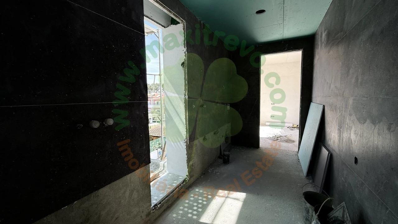 Moradia T4 para Venda em Charneca de Caparica e Sobreda Foto 39