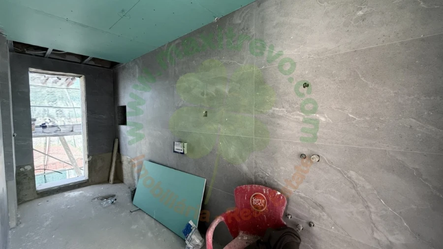 Moradia T4 para Venda em Charneca de Caparica e Sobreda Foto 33