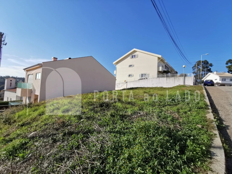 Terreno para Venda em Pedroso e Seixezelo Foto 4