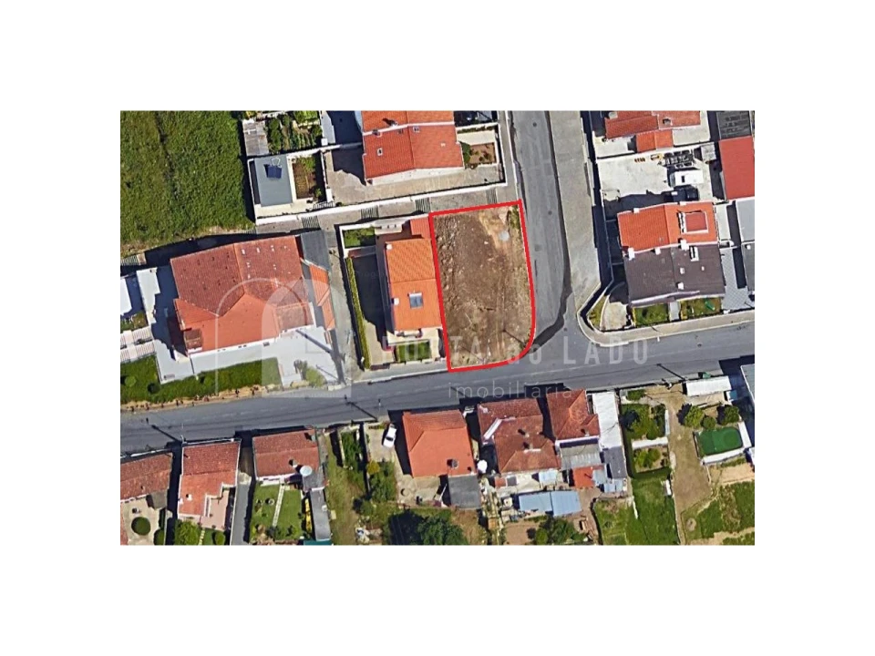Terreno para Venda em Pedroso e Seixezelo Foto 1