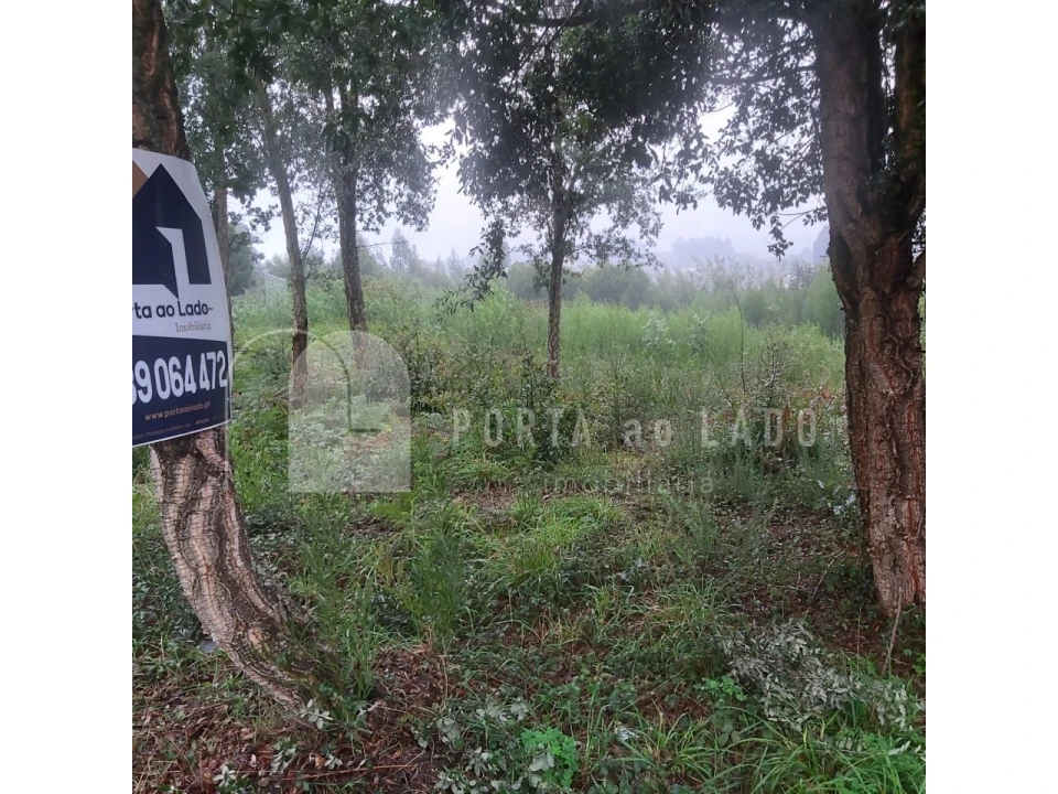 Terreno para Venda em Grijó e Sermonde Foto 2