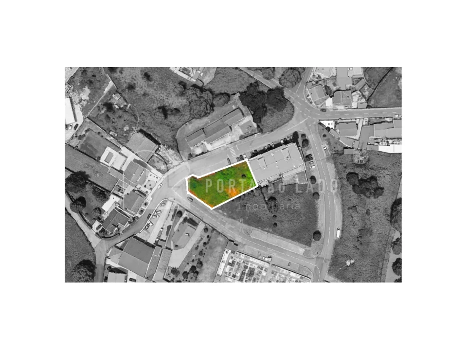 Terreno para Venda em Argoncilhe Foto 1