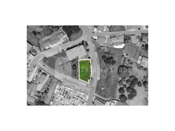 Terreno para Venda em Argoncilhe