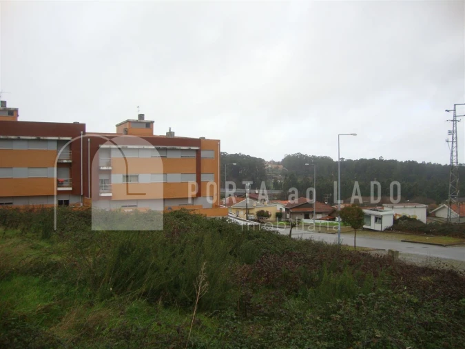 Terreno para Venda em Argoncilhe Foto 4