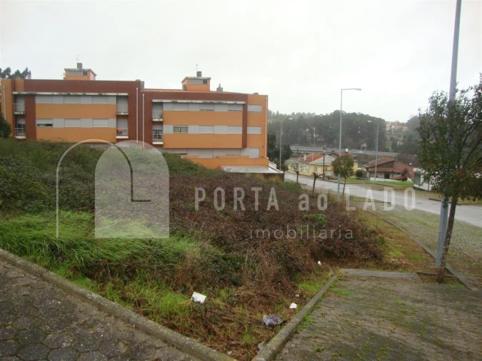 Terreno para Venda em Argoncilhe Foto 6