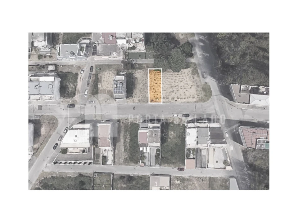 Terreno para Venda em Pedroso e Seixezelo Foto 1