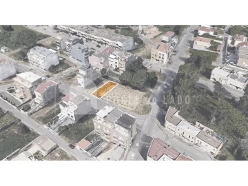 Terreno para Venda em Pedroso e Seixezelo