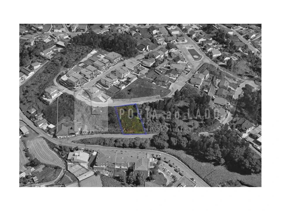 Terreno para Venda em Lobão, Gião, Louredo e Guisande Foto 1