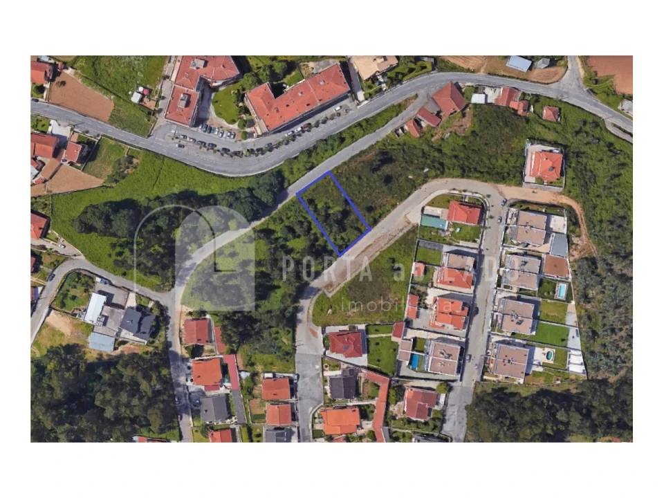 Terreno para Venda em Lobão, Gião, Louredo e Guisande Foto 2