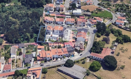 Terreno para Venda em Grijó e Sermonde