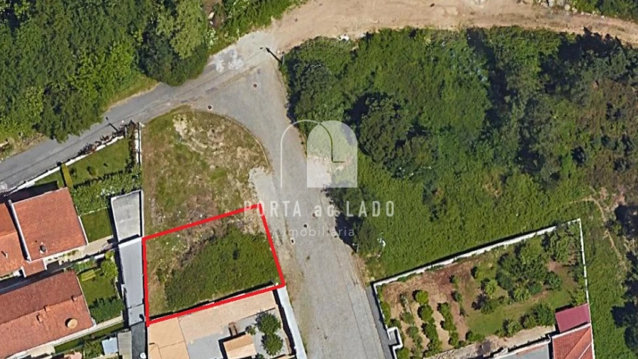 Terreno para Venda em Arrifana