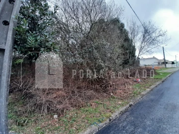 Terreno para Venda em Arrifana
