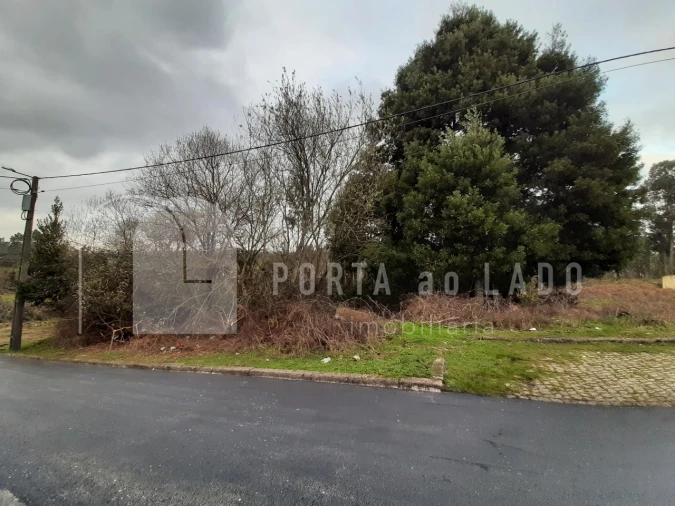Terreno para Venda em Arrifana Foto 3