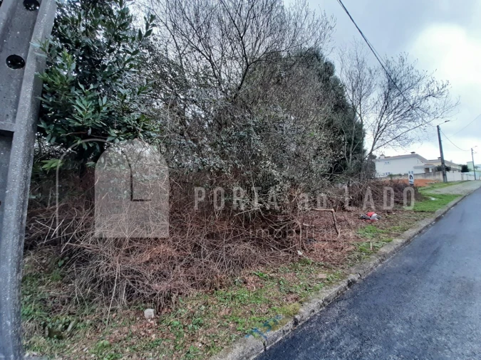 Terreno para Venda em Arrifana Foto 4