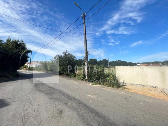 Terreno para Venda em Anta e Guetim Foto 9