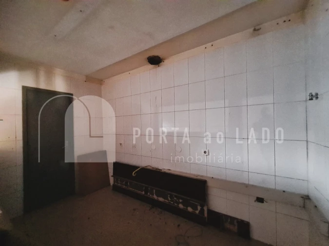 Loja para Venda em Canelas Foto 8