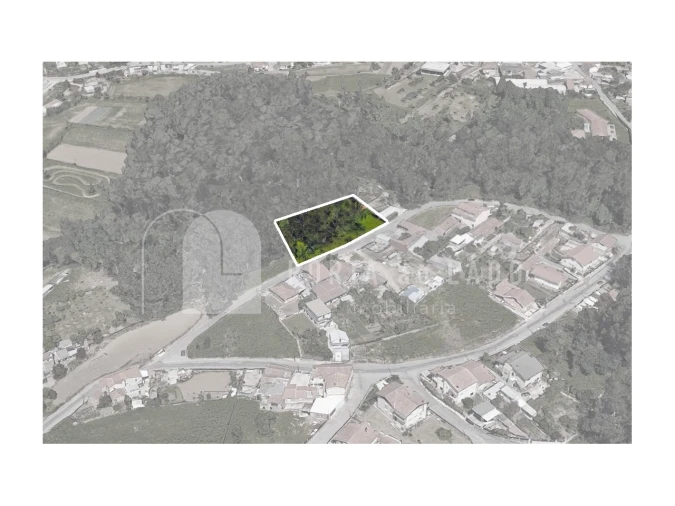 Terreno para Venda em Argoncilhe Foto 5