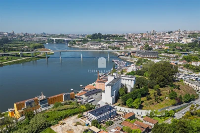 Apartamento T2 para Venda em Gondomar (São Cosme), Valbom e Jovim