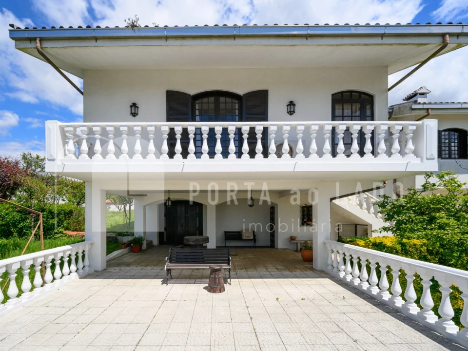 Moradia T4 para Venda em Arrifana Foto 30