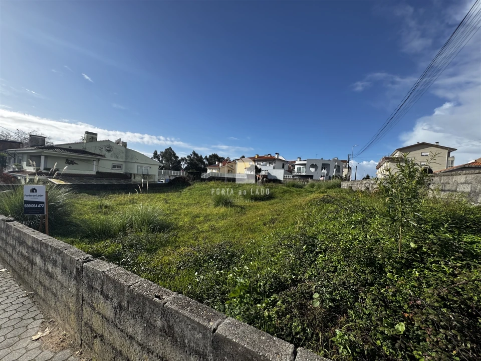 Terreno para Venda em Serzedo e Perosinho Foto 5