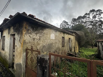 Moradia T2 para Venda em Argoncilhe