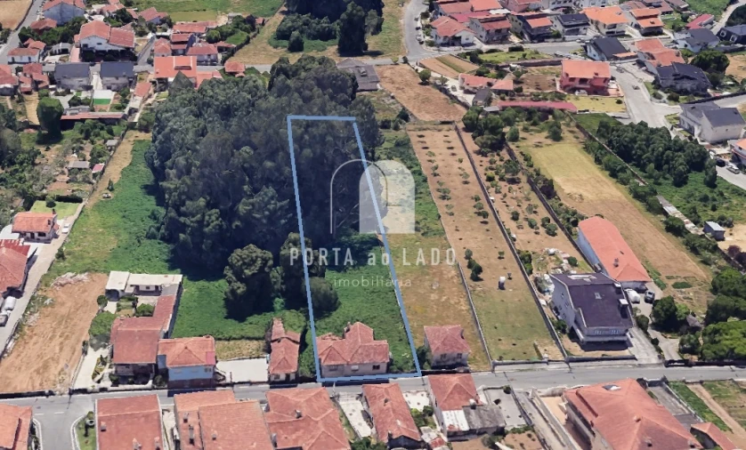 Moradia T3 para Venda em Argoncilhe Planta 1