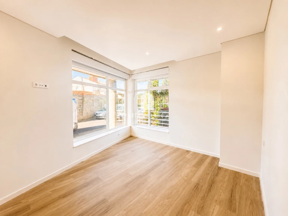 Apartamento T3 para Venda em Pedroso e Seixezelo Foto 14
