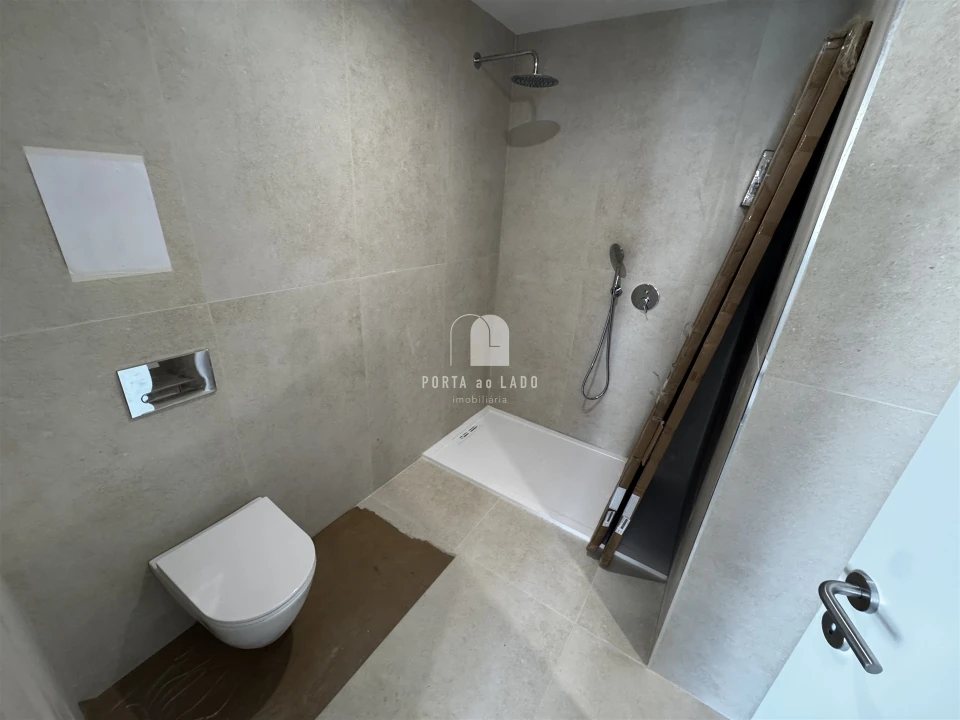 Apartamento T3 para Venda em Pedroso e Seixezelo Foto 10