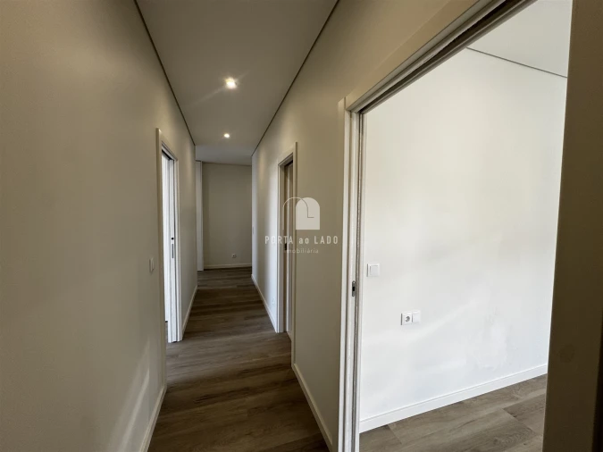 Apartamento T3 para Venda em Pedroso e Seixezelo Foto 6