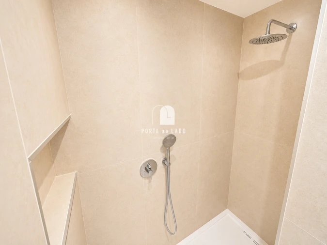 Apartamento T3 para Venda em Pedroso e Seixezelo Foto 21