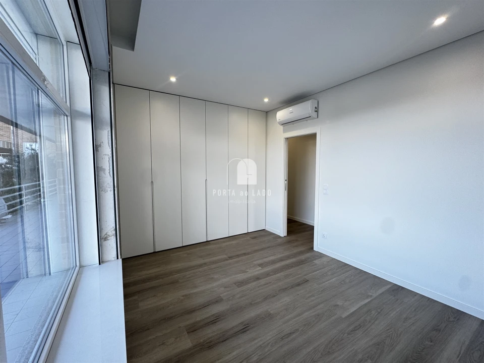 Apartamento T3 para Venda em Pedroso e Seixezelo Foto 14