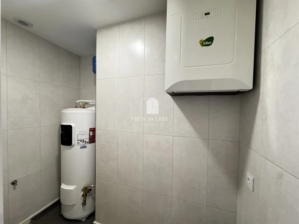 Apartamento T3 para Venda em Pedroso e Seixezelo Foto 3
