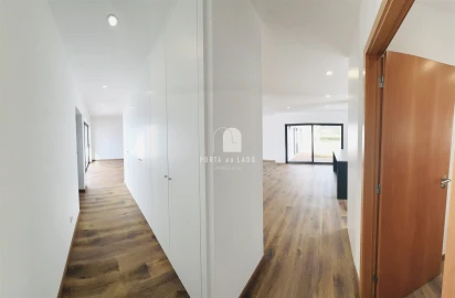 Moradia T4 para Arrendamento em Ovar, São João, Arada e São Vicente de Pereira Jusã