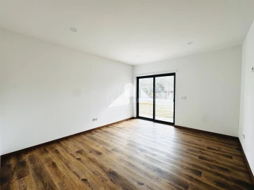 Moradia T4 para Arrendamento em Ovar, São João, Arada e São Vicente de Pereira Jusã