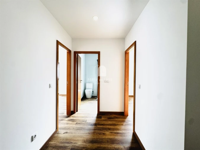 Moradia T4 para Arrendamento em Ovar, São João, Arada e São Vicente de Pereira Jusã Foto 22