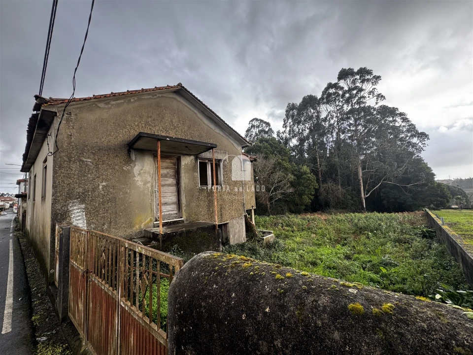 Moradia T2 para Venda em Argoncilhe Foto 10