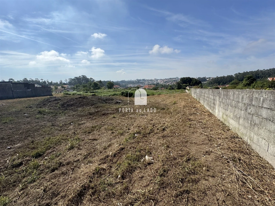 Moradia T2 para Venda em Argoncilhe Foto 12