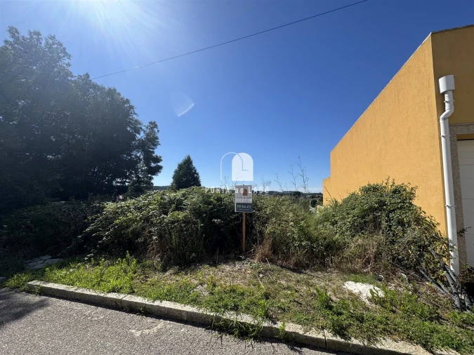 Terreno para Venda em Pedroso e Seixezelo Foto 2