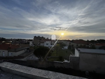 Moradia T4 para Venda em Canidelo