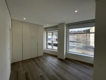 Apartamento T3 para Venda em Pedroso e Seixezelo