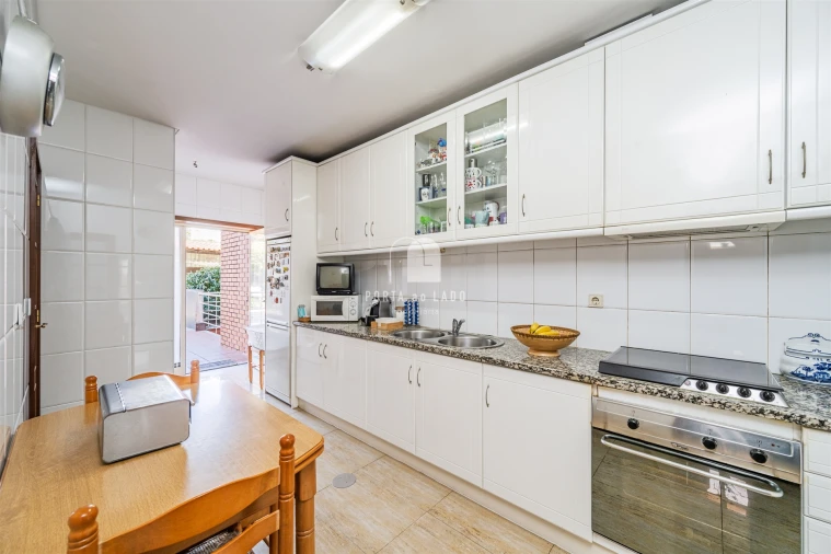 Moradia T3 para Venda em Grijó e Sermonde Foto 10